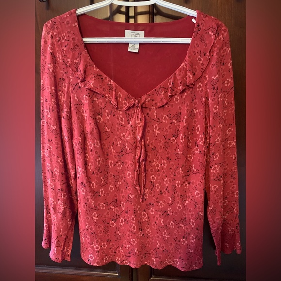100% Silk Loft Blouse - Picture 1 of 5